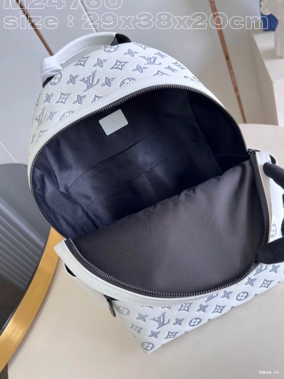 LOUIS VUITTON Discovery BACKPACK-29*38*20CM 0717